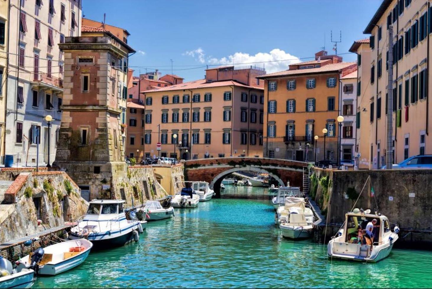 Japandi, Appartamento Zona Porto Mediceo Livorno Exteriör bild